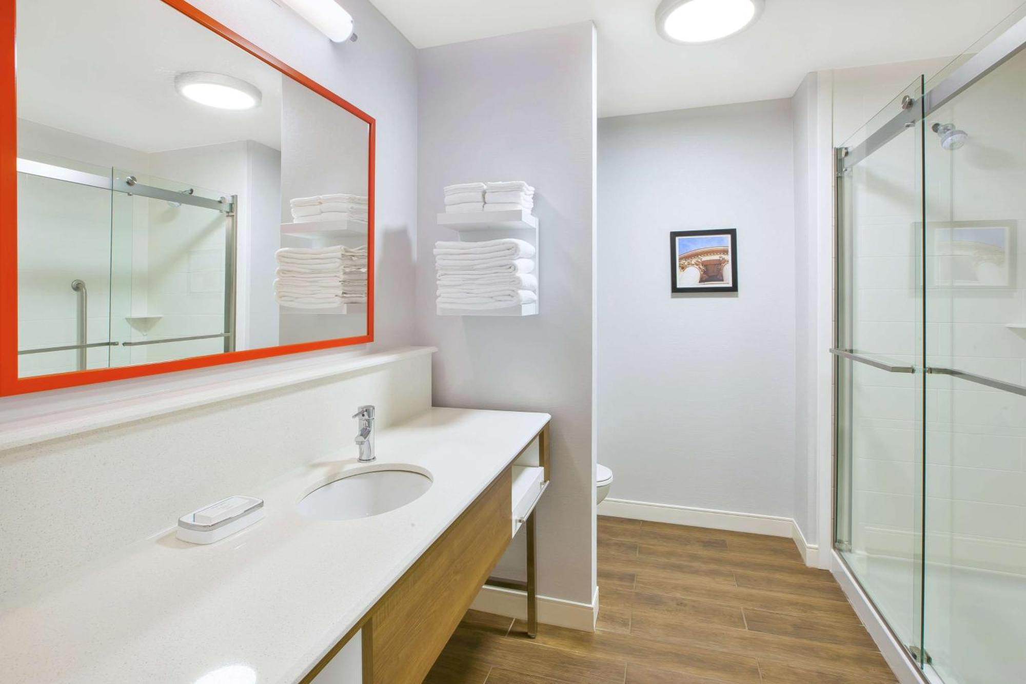 Hampton Inn&Suites Oakwood Village-Cleveland Buitenkant foto